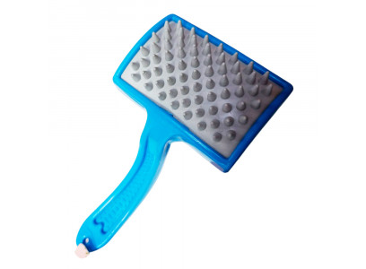 Пуходерка-Массажер Для Кошек и Собак Зооник Пластик 0753