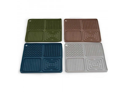 Коврик Wogy (Воги) Для Животных Лизательный На Присосоках 4 Секции 2024 8618 20*20см